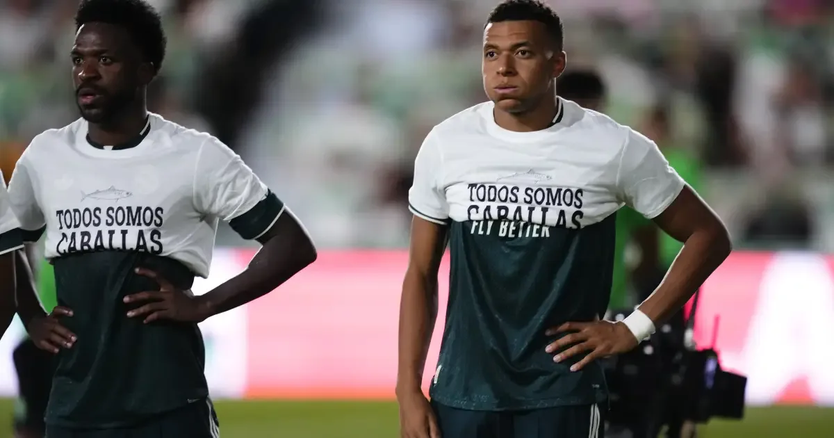 Tebas critica Vini Jr., Mbappé e Konaté por uso de camiseta sobre Ceuta