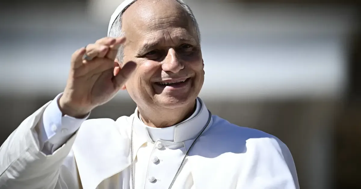 Papa Leão XIV promete combater abusos cometidos por padres