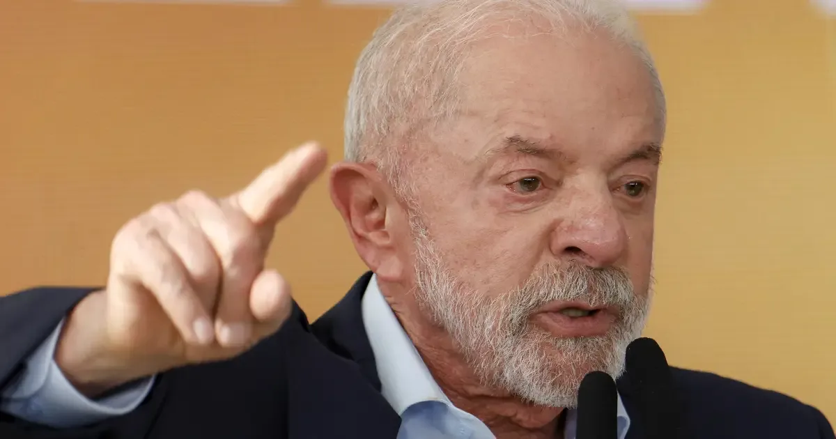Lula ajusta campanha e amplia críticas a Flávio Bolsonaro