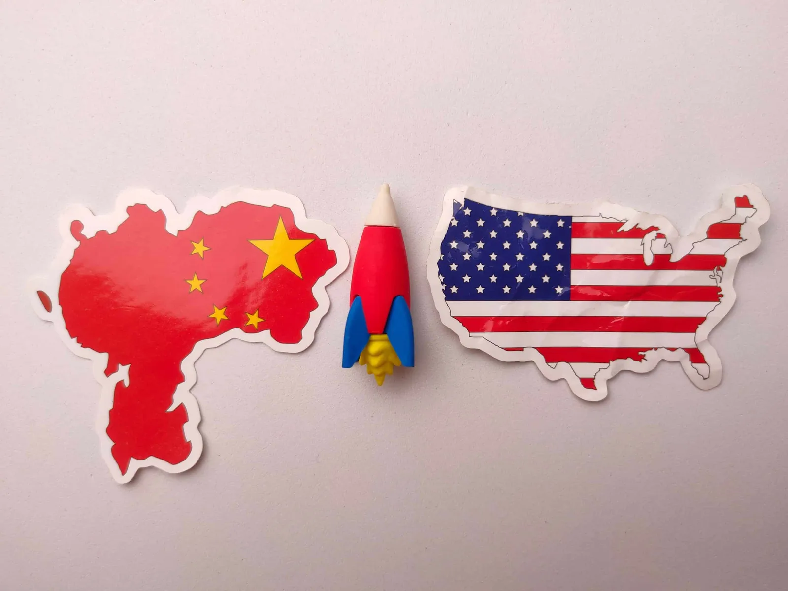 EUA acusam empresas chinesas de copiar modelos de inteligência artificial