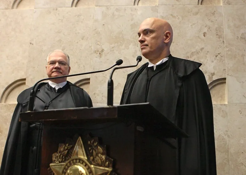 STF julga validade de relatório ligado a mensagens entre Vorcaro e Moraes