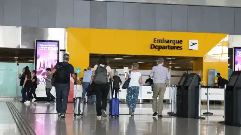 STJ confirma suspensão de liminar sobre deportações em Guarulhos