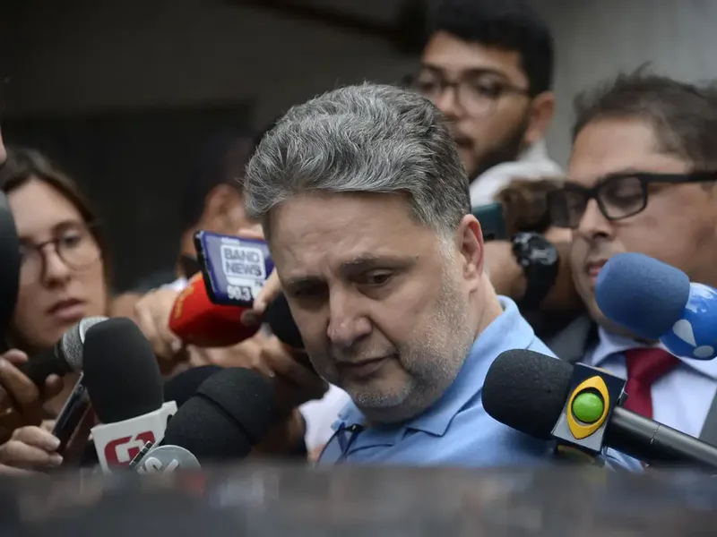 TRE-RJ analisa registro de Anthony Garotinho para o governo do Rio