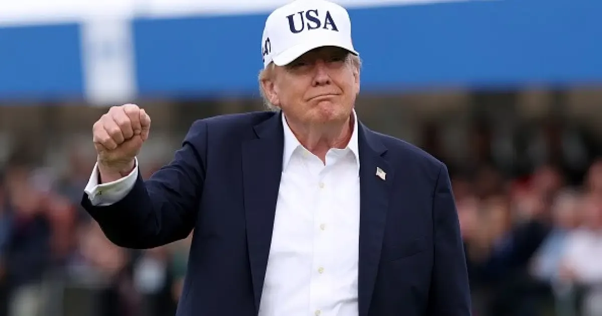 Aprovação de Trump sobe, mas democratas lideram preferência para o Congresso