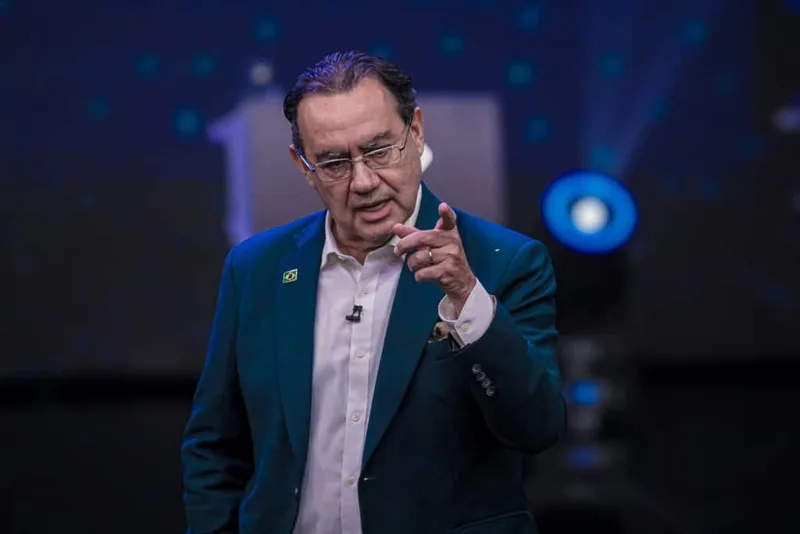 O que o salto de Augusto Cury revela sobre a disputa eleitoral nas redes