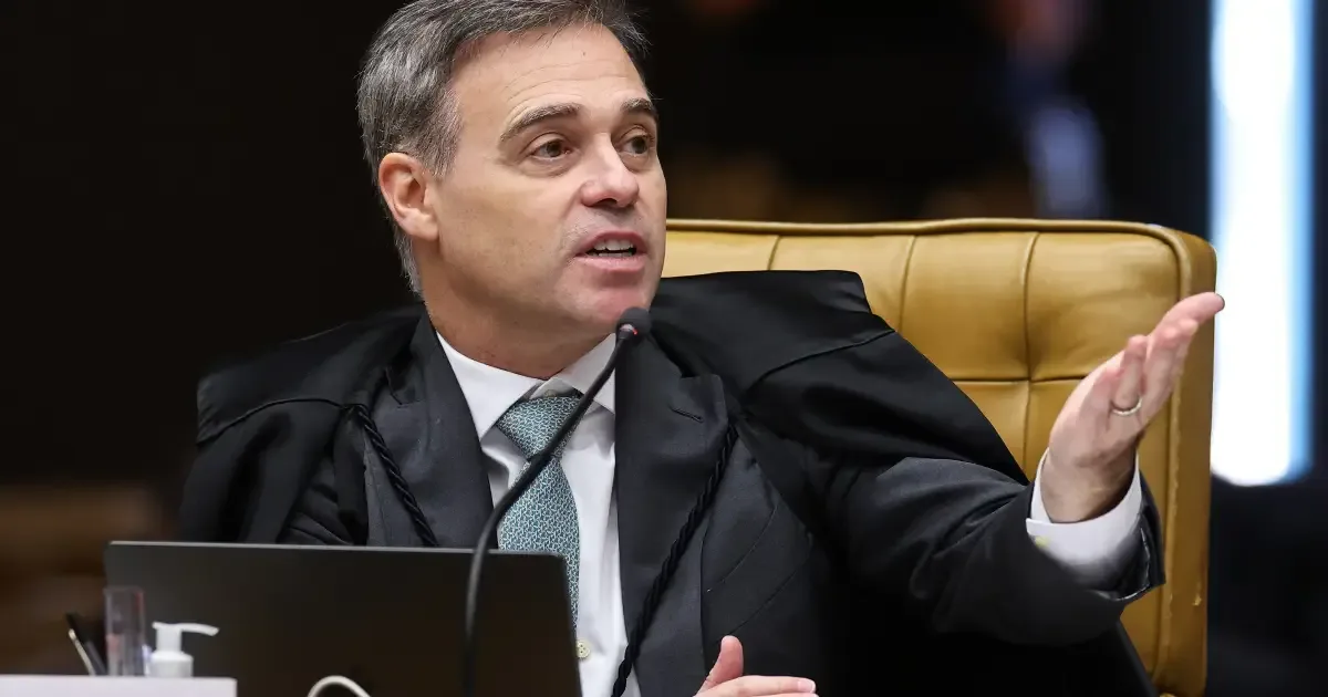 Mendonça reage a Moraes e anuncia revelações durante julgamento no STF