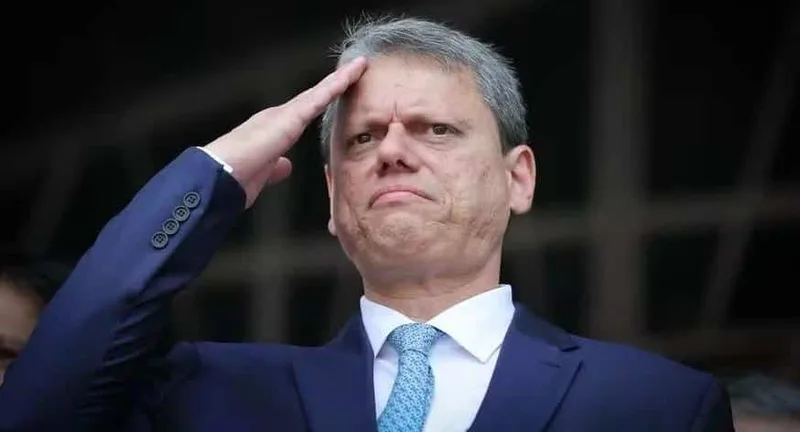 Lacres levam Polícia Científica a recusar perícia no caso Dark Horse