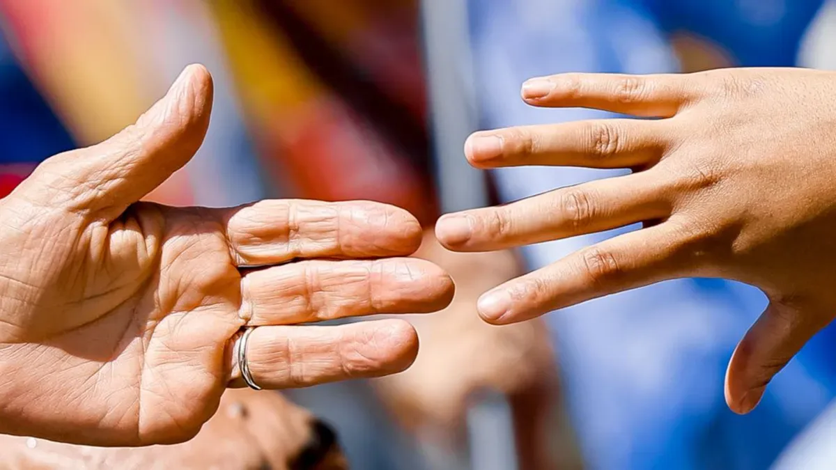 Haddad adapta oração religiosa e pede votos para Lula e candidatos do PT em São Paulo