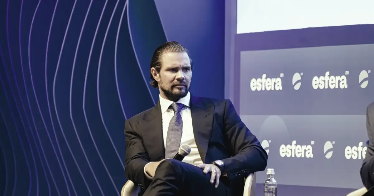 Mensagens revelam dívidas e cobranças ligadas a Daniel Vorcaro