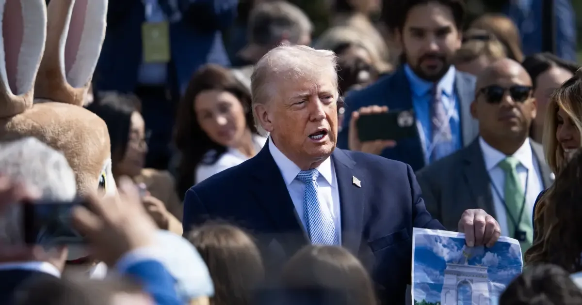 Trump prevê drones e munição em arco de 76 metros em Washington