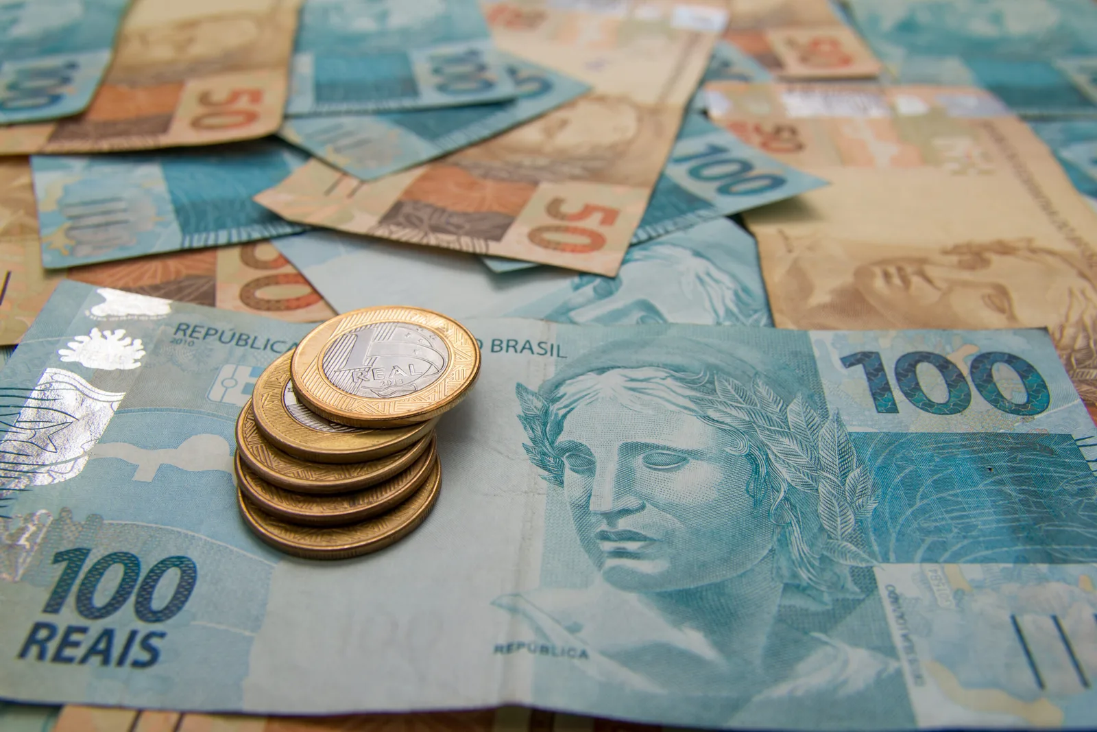 TJ-BA interrompe cobrança provisória de multas que podem superar R$ 66 milhões