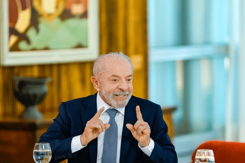 Lula propõe reforma política sem fundos Eleitoral e Partidário