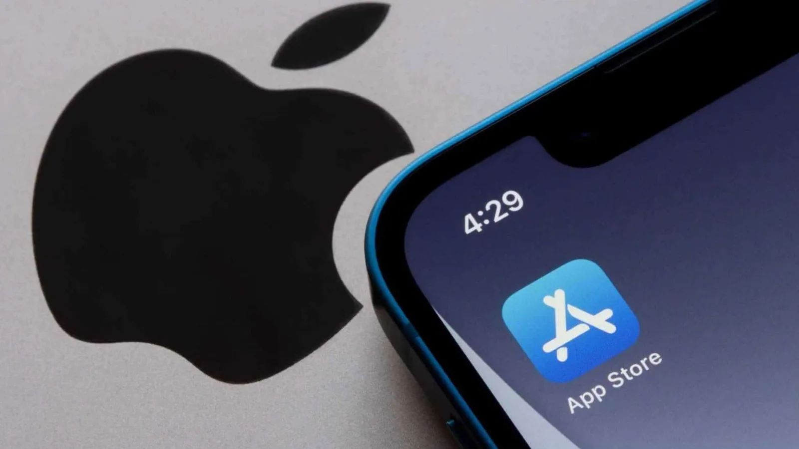 Apple estuda rever regras e cobranças da App Store com John Ternus