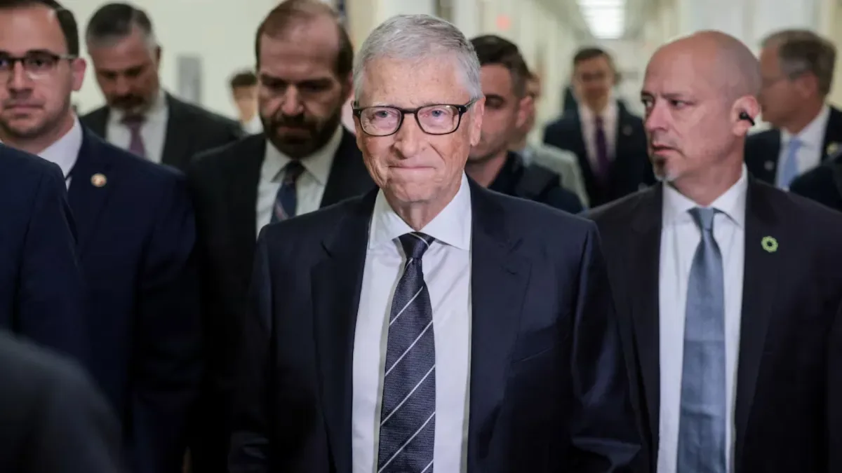 Gates quer participação do governo dos EUA na segurança de sistemas de IA