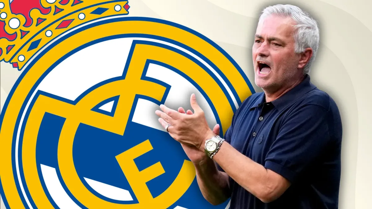 Mourinho desvia foco para arbitragem após derrota do Real Madrid no clássico