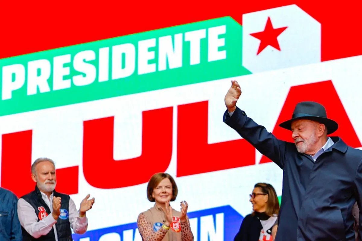 Lula pede investigação ampliada sobre relação entre ministros do STF e Daniel Vorcaro